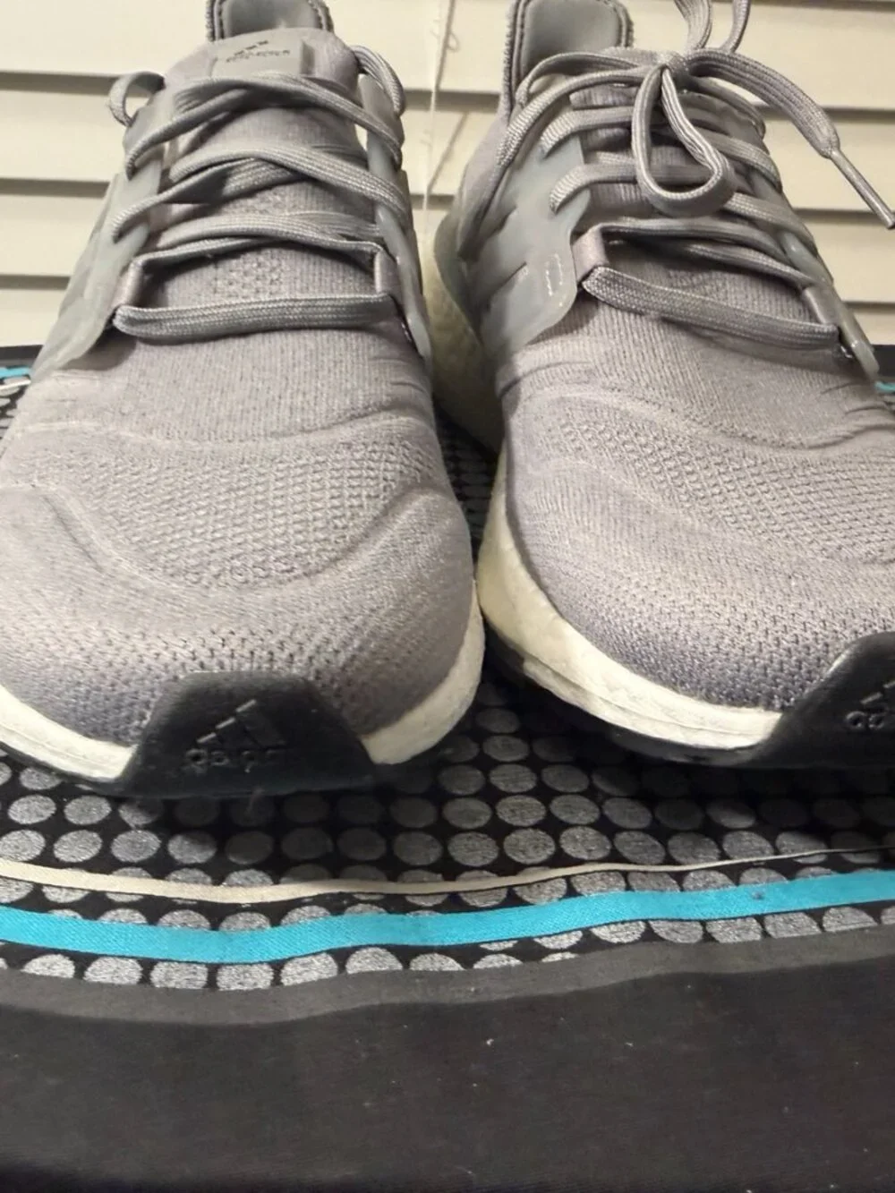Adidas Ultraboost 22, men's US 9.5 / UK 9 / EU 43⅓.